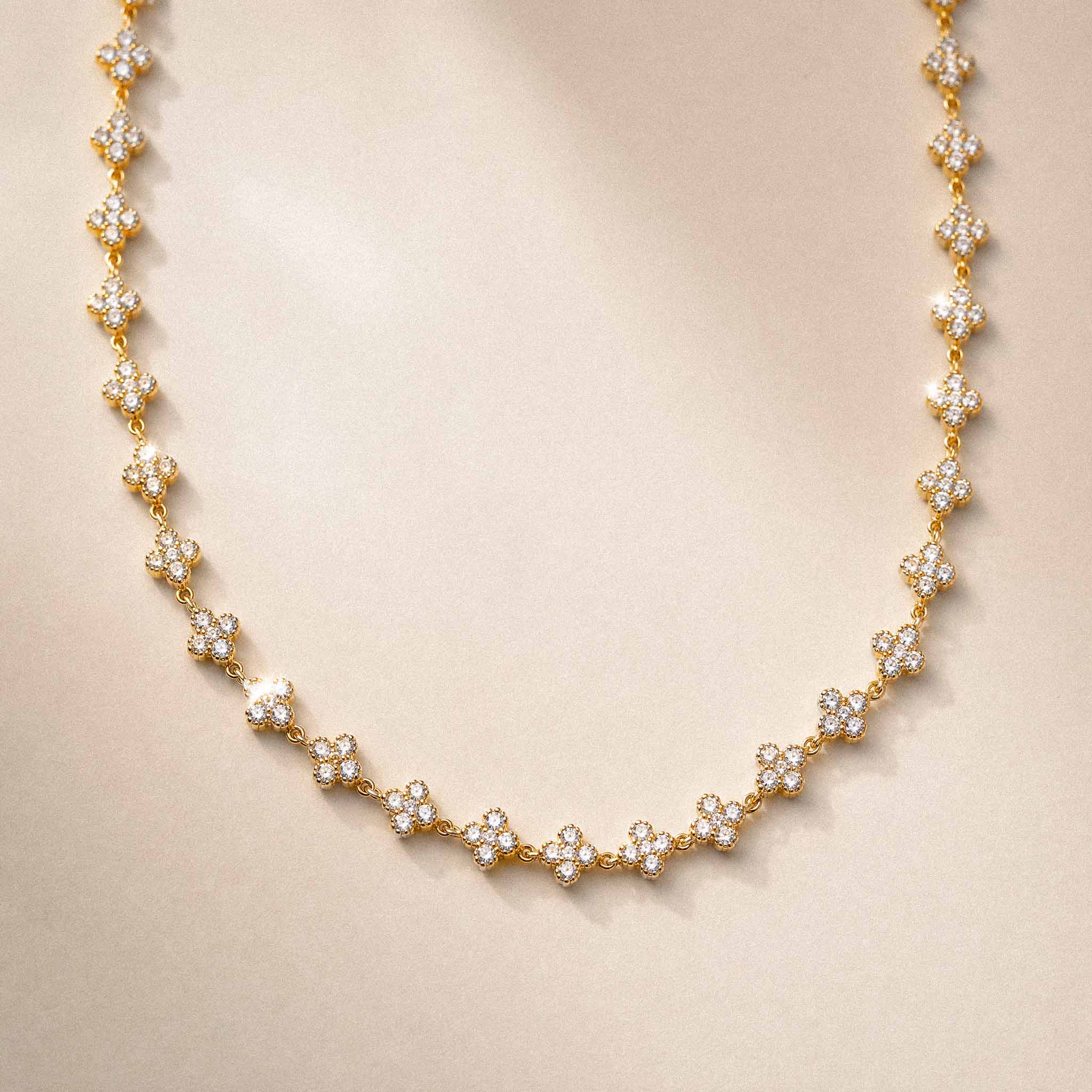 COLLIER TRÈFLE DORÉ