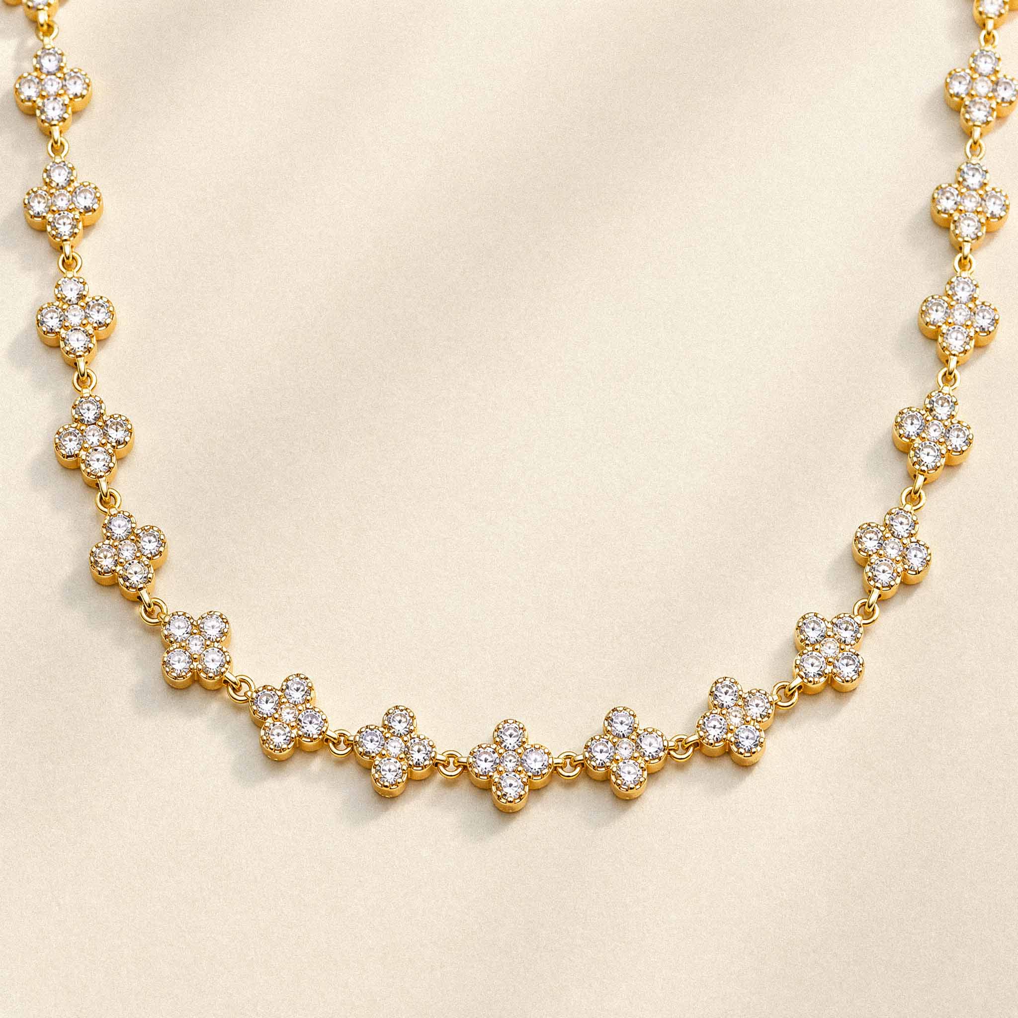 COLLIER TRÈFLE DORÉ